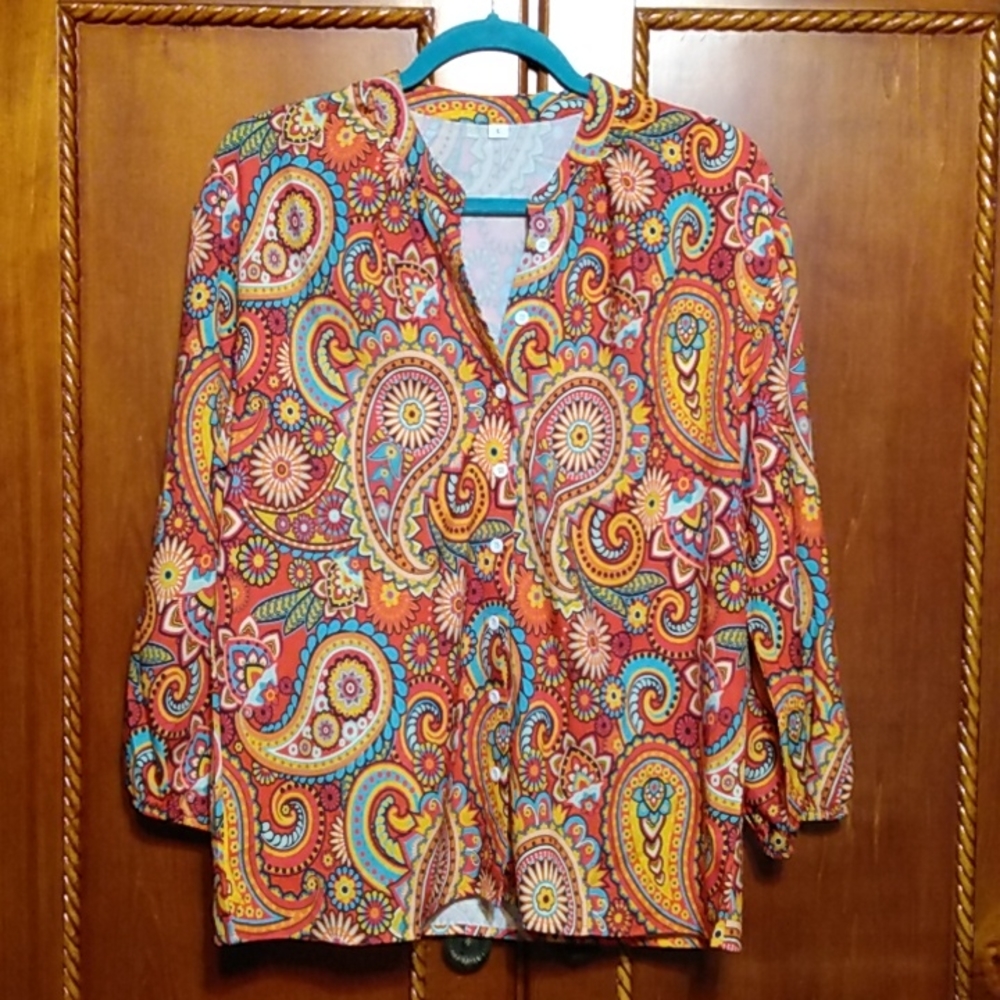 Large Vibrant Paisley Design Button-Up Blouse
